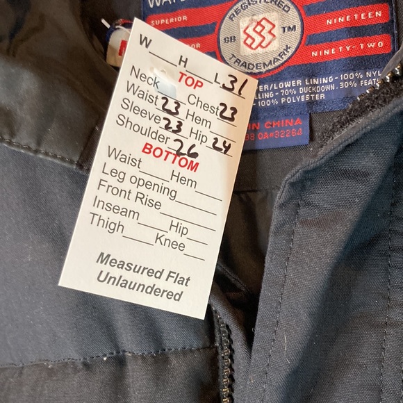 Special blend ski jacket with duck down. Squishy and comfy. Size M.  B6 - Picture 5 of 9